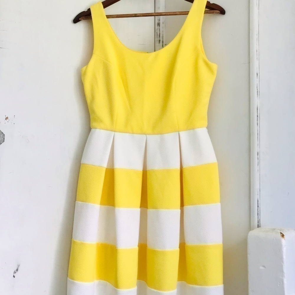 Tiani B Retro Rockabilly Yellow White Striped Pleated Dress Zipper Vintage 4 - Picture 3 of 14